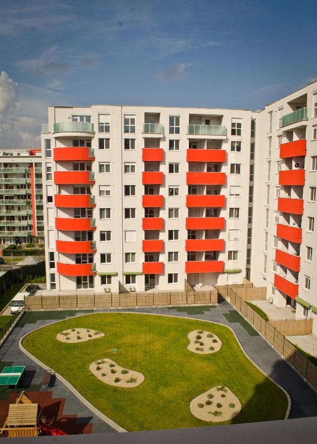 Ferienwohnung Amber Studio Oradea Exterior foto